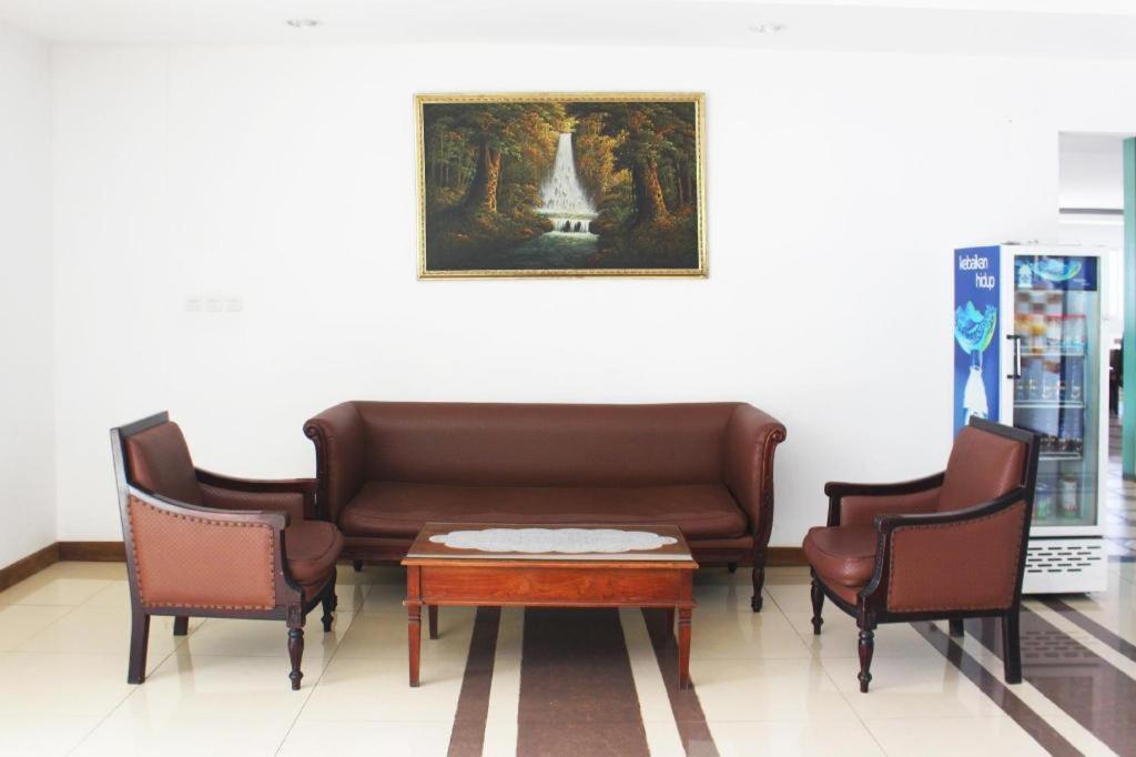 Graha Widjaja Hotel Puncak Ngoại thất bức ảnh